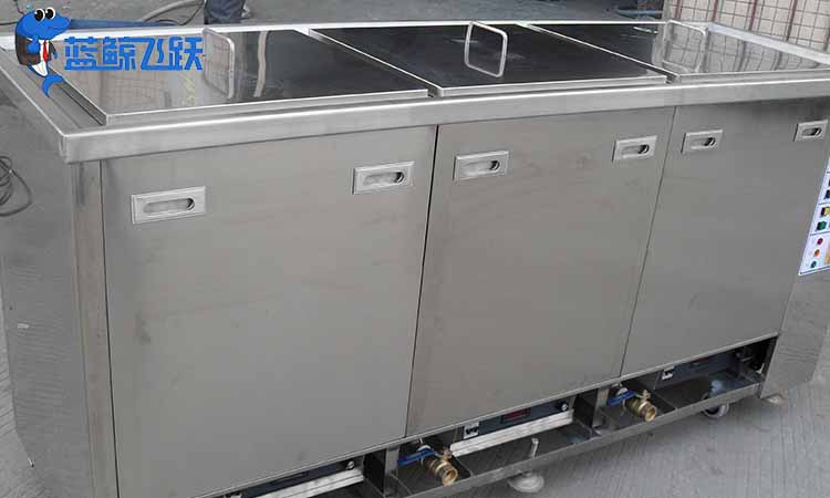 超声波清洗机如何彻底清洁实验室试管？专业步骤与实用技巧