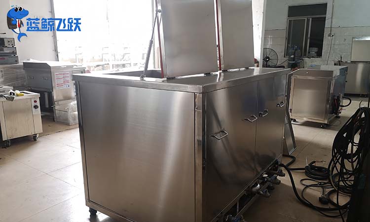超声波清洗器厂家为何越来越重视B2C？