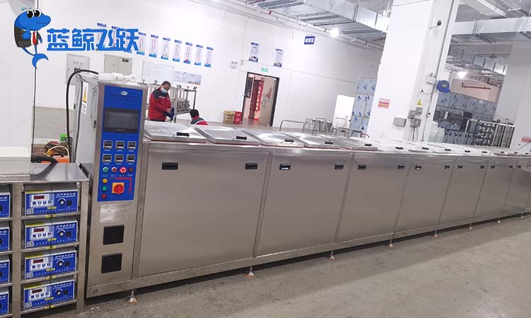 超声波清洗机在模具制造行业的应用，如何清洁模具？