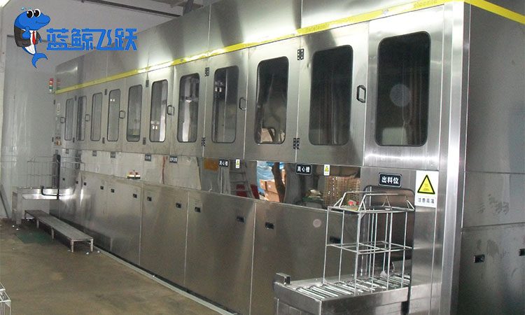 超声波清洗机：提升金属航空零件安全性和性能的清洁利器