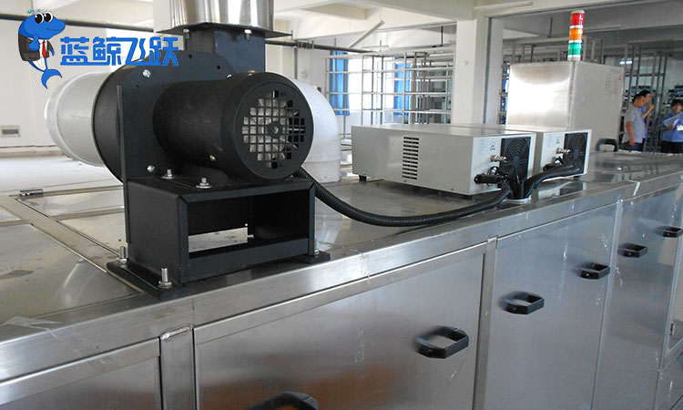 清洗电镀件：超声波清洗机的原理、工作方式、优点与应用