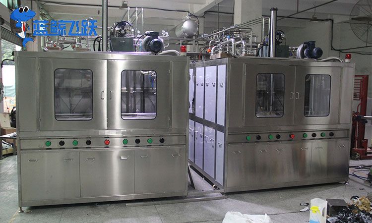 超声波清洗机在保障化妆品金属容器卫生质量中的关键作用