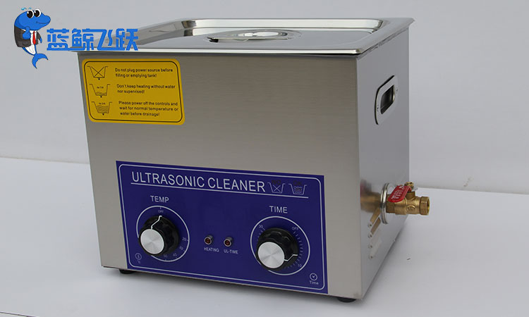 超声波清洗技术：金属零部件清洗的高效活力注入