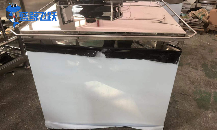 双槽超声波清洗机：多功能高效的清洗解决方案