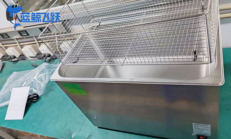 超声波清洗机的除锈原理及其应用分析