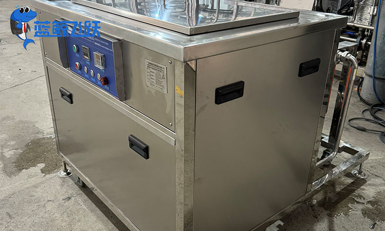 超声波清洗机除锈过程中常用添加剂的选择与应用