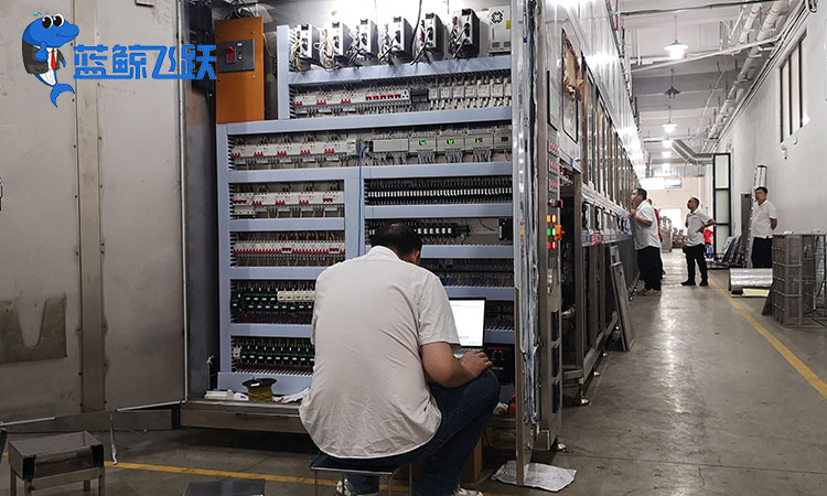 超声波清洗机液体替代品的选择与应用——优化清洗效果与环保考量