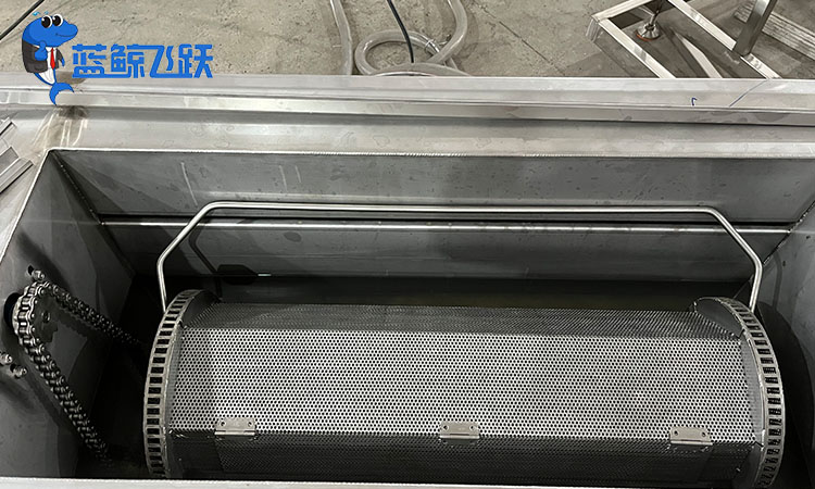 超声波清洗机为何发出声音？深入解析声音产生的原因与机制