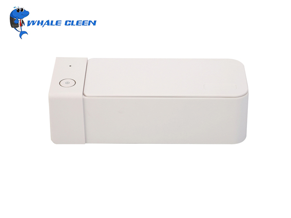 Small domestic table-top ultrasonic cleaning machine instrument