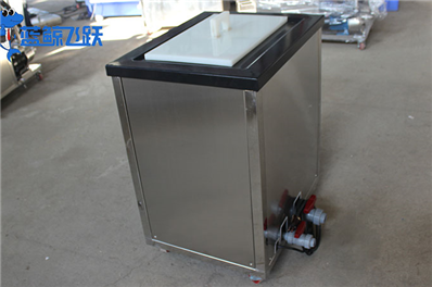 超声波清洗机：提升金属油井设备效率和寿命的关键工具