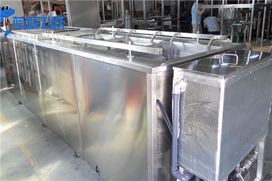 超声波清洗机在金属制药设备清洁中的应用