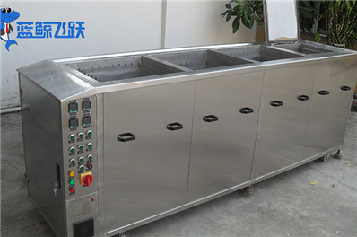 超声波清洗技术：保持玻璃器皿透明与卫生的最佳选择