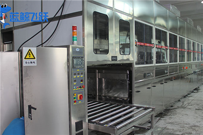 超声波清洗技术：食品加工设备卫生质量的保障