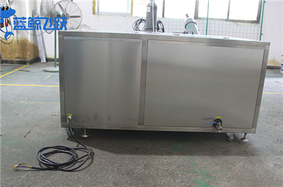 超声波清洗器技术升级：金属管道清洗的智能利器