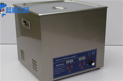 电子半导体器件清洗新纪元：超声波清洗技术的引领