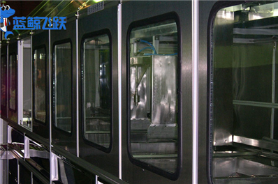 超声波清洗机洗假牙指南：频率、时间和最佳实践