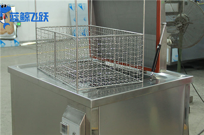 超声波清洗机洗眼镜：时间与效率的专业解析