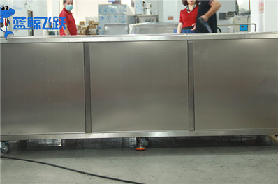 大型工业超声波清洗机价格分析与影响因素