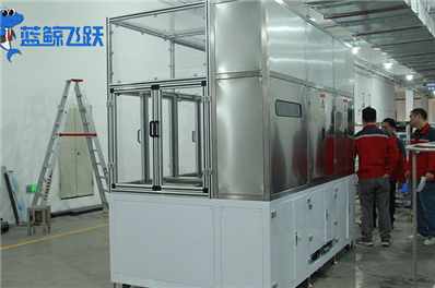 超声波清洗设备：保持金属零件表面光洁的关键工具