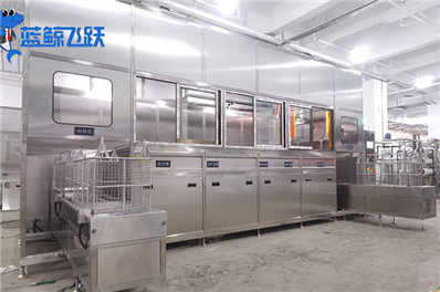 超声波清洗机：液体温度对清洗效果的影响