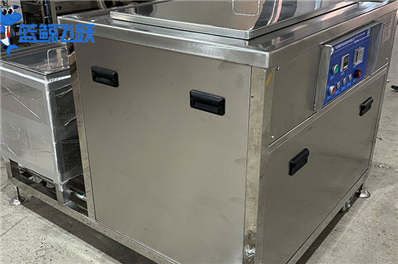 超声波清洗机中号详解：规格、应用及选购指南