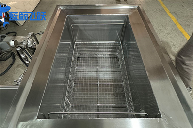 超声波清洗机的功能与应用解析