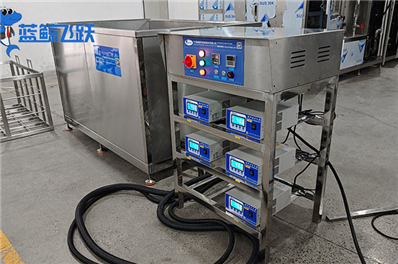 碳氢超声波清洗机的工作原理及应用探讨