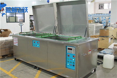 超声波清洗机材料选择分析：性能与应用的最佳平衡