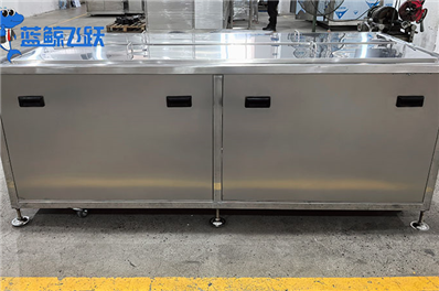 超声波清洗机清洗首饰：液体选择的专业指南