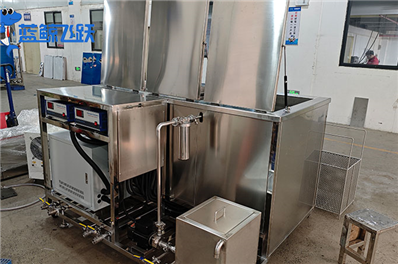 超声波清洗机的清洗介质及其应用分析