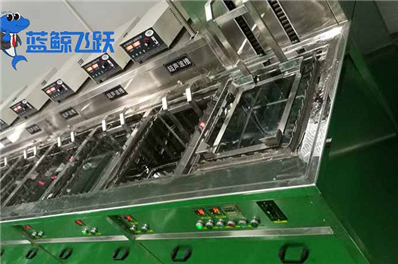 蓝鲸超声波清洗机-零部件清洗很重要