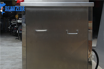 超声波清洗机：高效清洁金属工具的利器