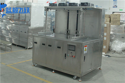 金属电子元件清洗：超声波清洗机提升性能和可靠性的关键步骤