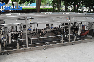 超声波清洗技术：确保金属容器内部卫生与产品质量的关键