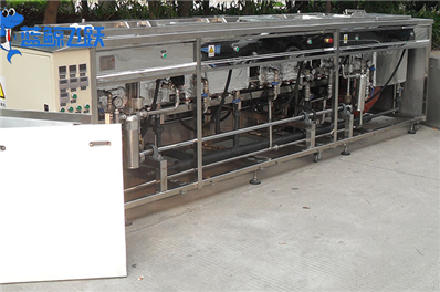 超声波清洗技术：保护金属门窗框架美观与耐用性的有效方法