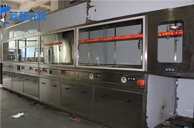 超声波清洗技术：提升电子元件可靠性与寿命的关键工具